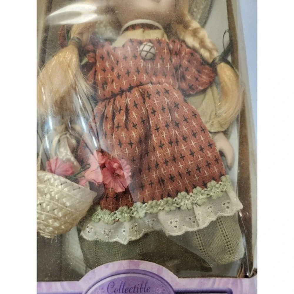 Collectable Porcelain Doll in Box Blonde Hair Blue Eyes Brown Dress FlowerBasket - Picture 3 of 7